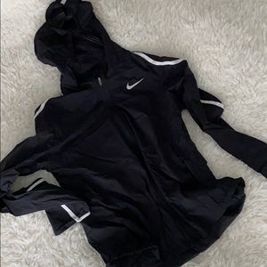 NIKE impossibly Light Hooded Nylon Running Jacket